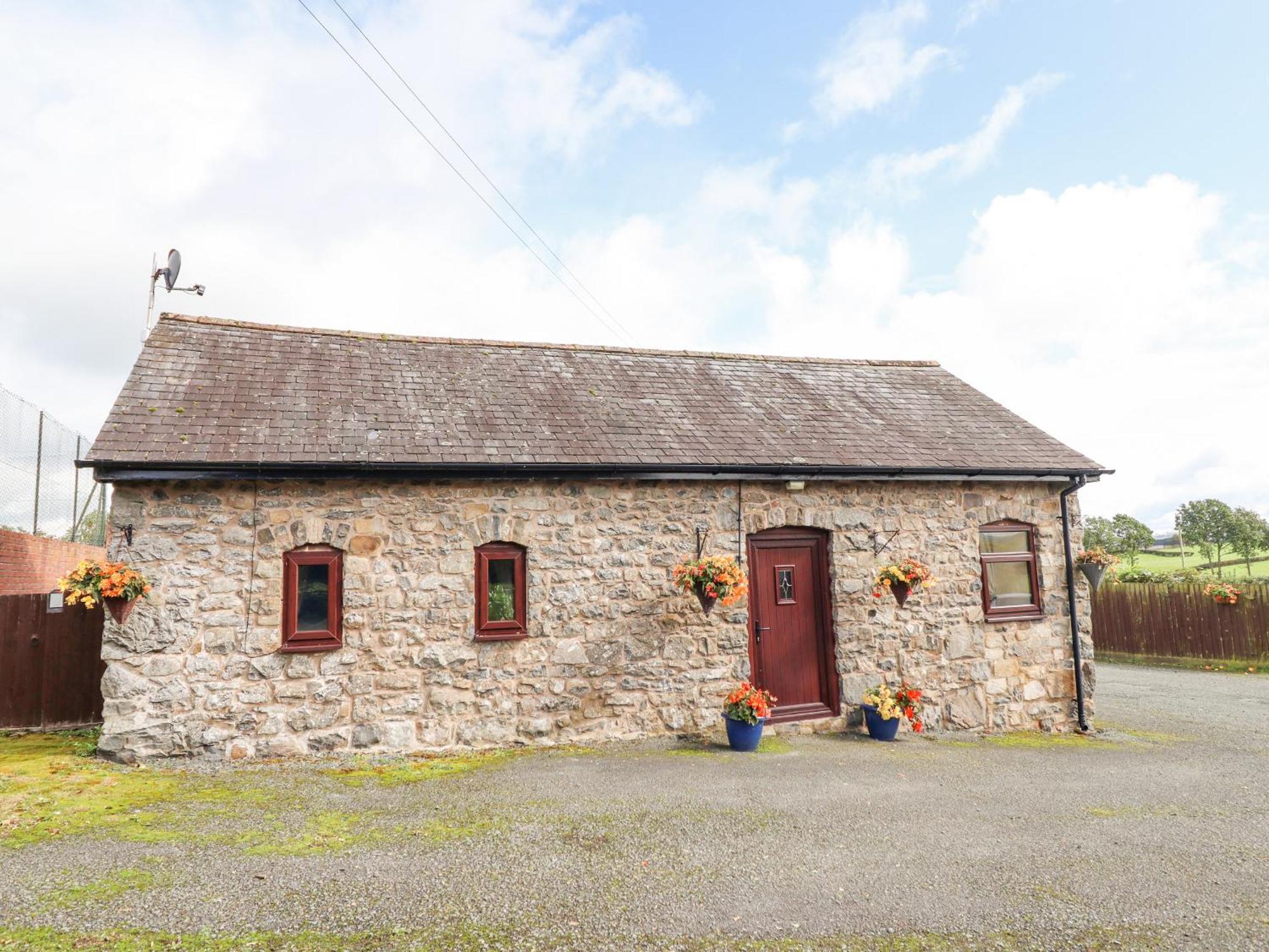 Bwthyn Ty Newydd Villa Dolanog Eksteriør billede