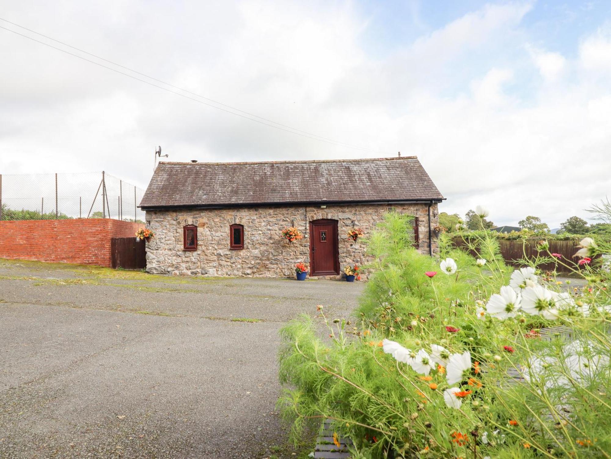 Bwthyn Ty Newydd Villa Dolanog Eksteriør billede
